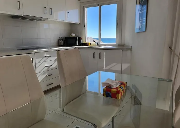 E22 Cabopino Lejlighed